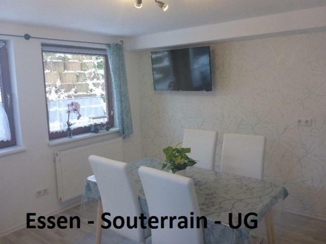 Ferienwohnungen Lichtblick Und Sonneck 힐폴트슈타인 외부 사진